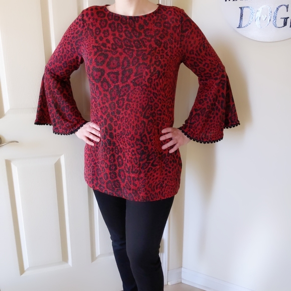 Susan Graver Sparkly Red Leopard Sweater with Bell Sleeves  size S - Picture 14 of 14